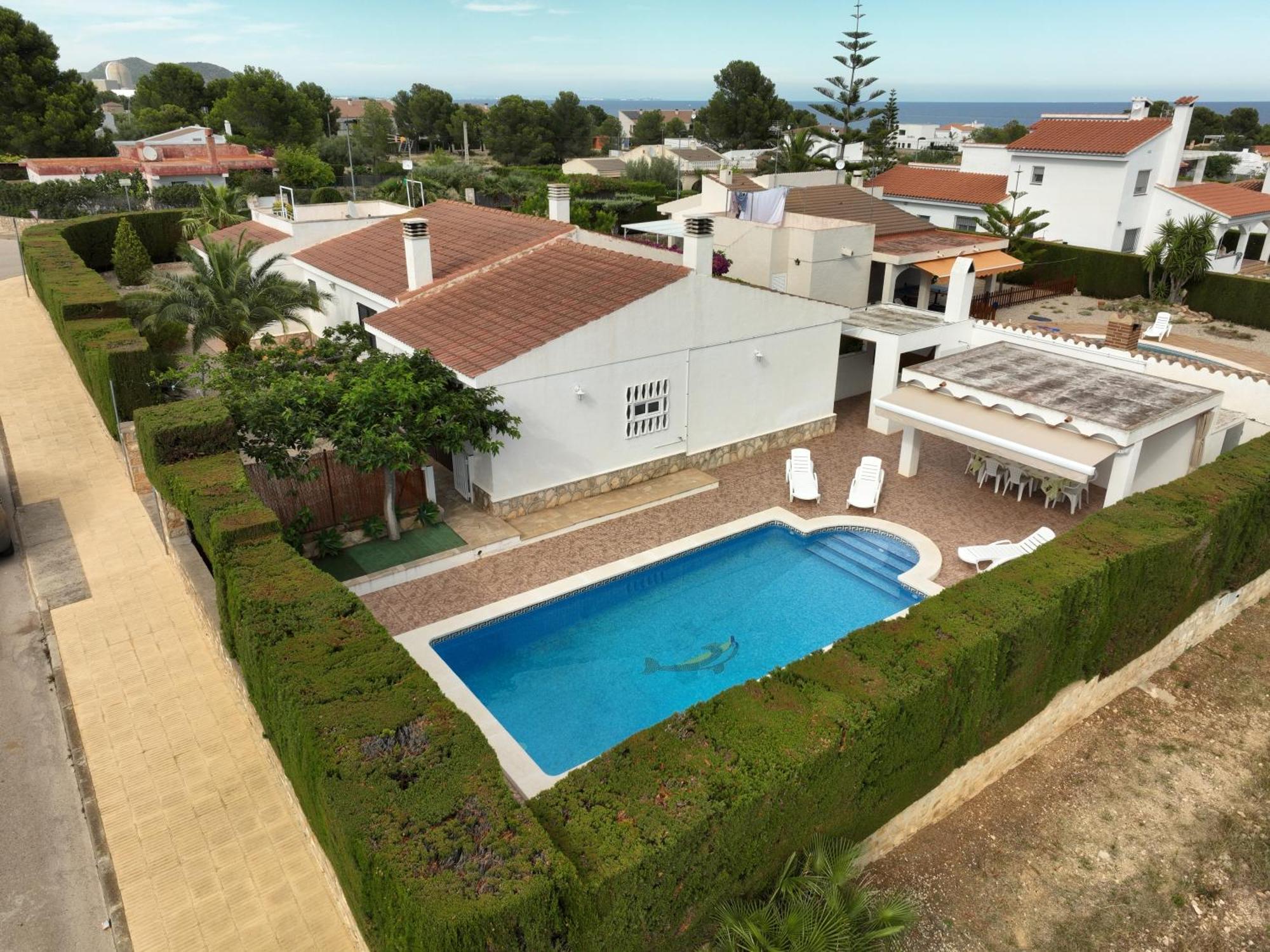 Exclusiva Villa Con Piscina Калафат Екстериор снимка